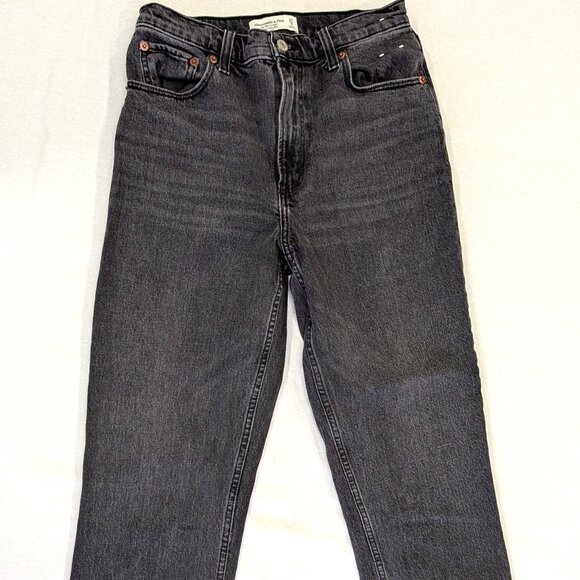 Abercrombie & Fitch Women's The ’90s Straight Ultra High Rise Jeans. Size 27/4R - Picture 4 of 5